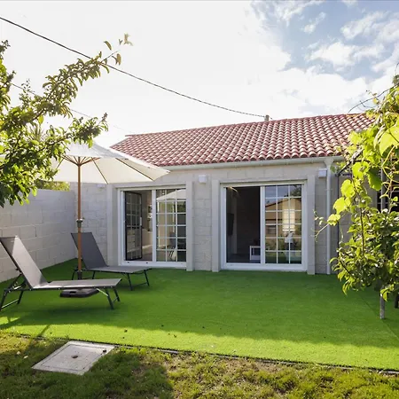 Casita Playa Apartment *